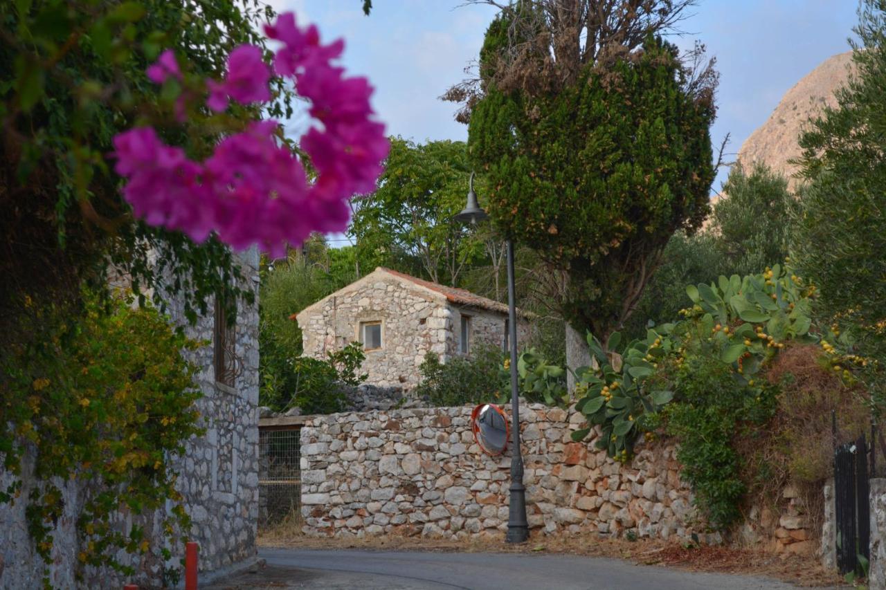 Dimitra - Mani , Traditional Archontiko *