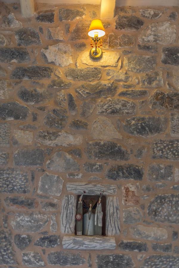 Dimitra - Mani , Traditional Archontiko