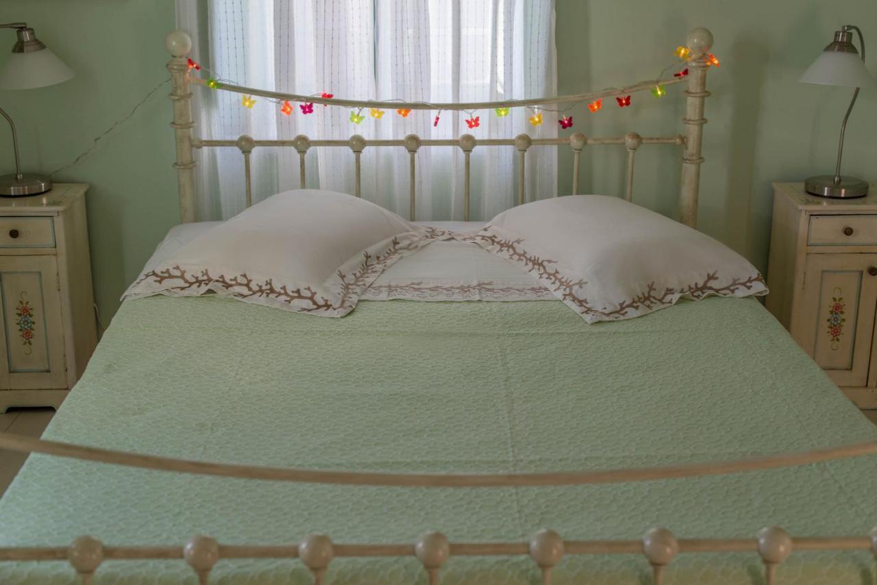 Dimitra - Mani , Traditional Archontiko Holiday home Diros