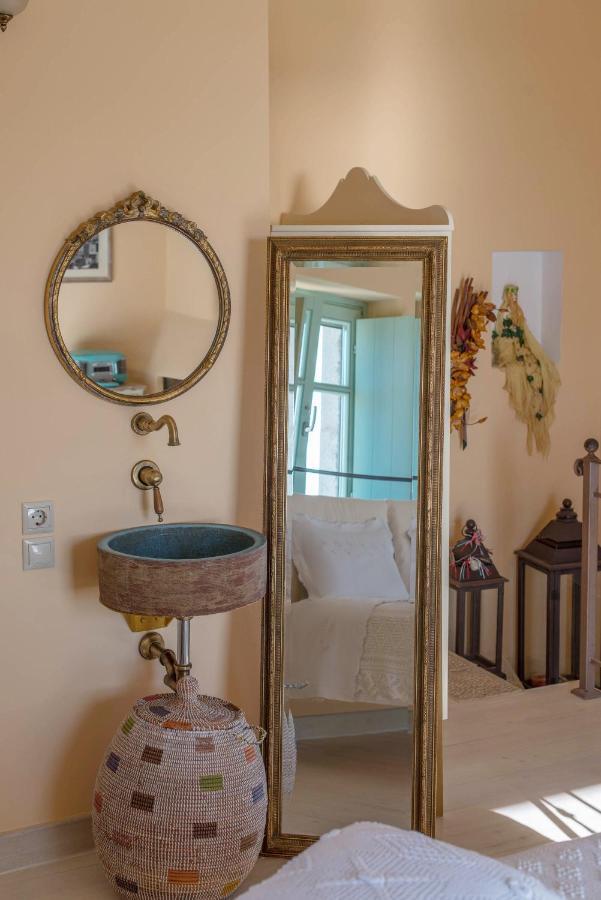 Dimitra - Mani , Traditional Archontiko