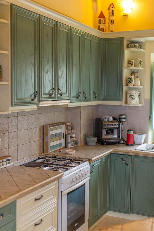 Holiday home Dimitra - Mani , Traditional Archontiko *